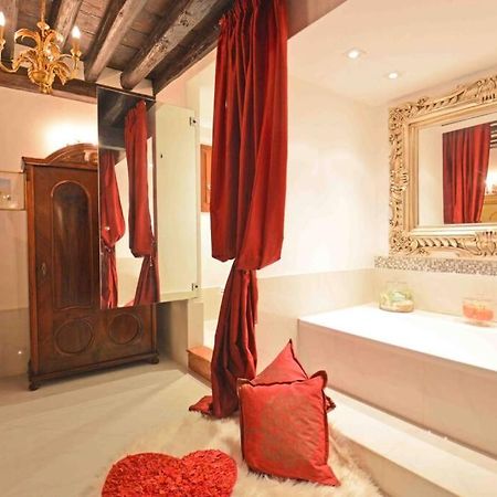 Zattere Cottage Close To Guggenheim Veneza Exterior foto