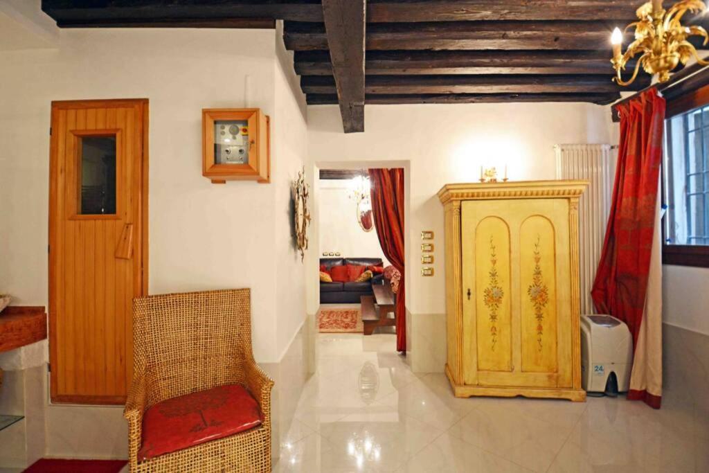 Zattere Cottage Close To Guggenheim Veneza Exterior foto