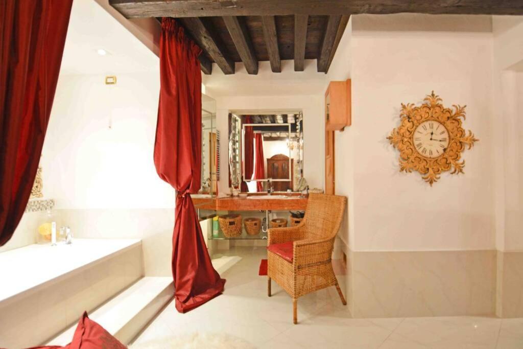 Zattere Cottage Close To Guggenheim Veneza Exterior foto